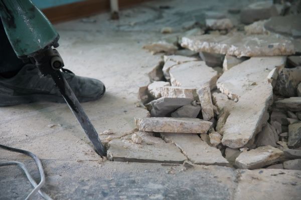 Cost of Concrete Platform Removal in Springfield