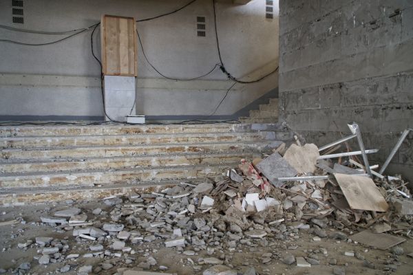 Cost of Cement Steps Removal in Springfield