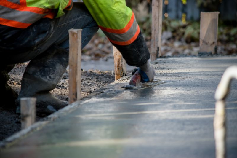When to Hire for Concrete Cutting